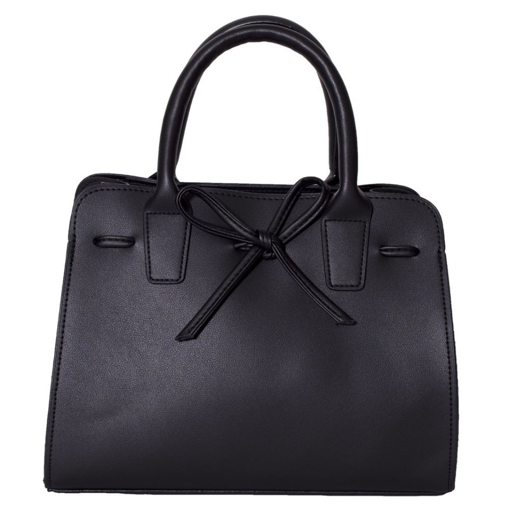 Tote with bow